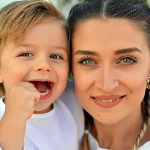 İmren Gürsoy Kimdir?