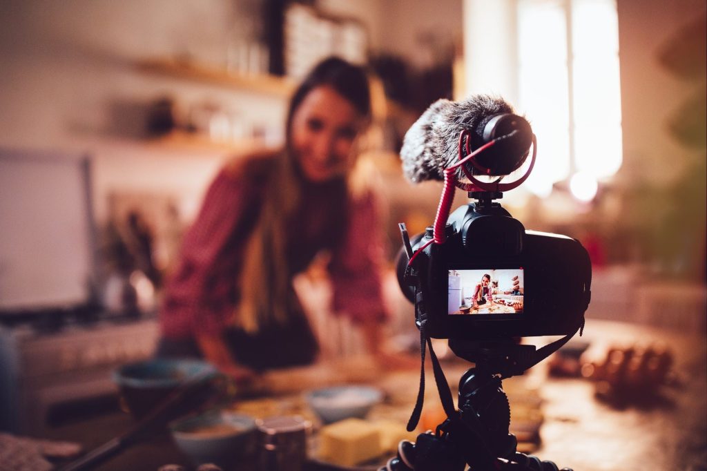 dunyanin-en-cok-takipciye-sahip-8-influencer